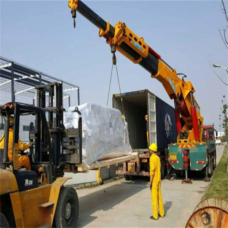 新泰吊车租赁价格、流程、安全标准全解析，快速解决施工难题