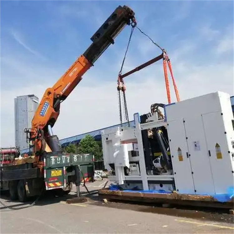 新泰附近小吊车联系方式|8-16吨|本地及时服务