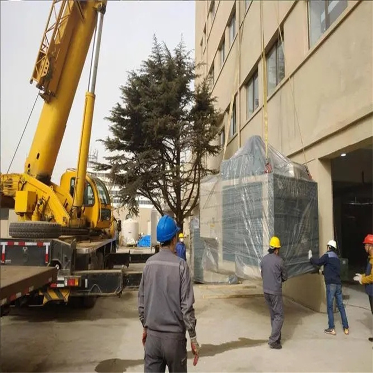 新泰50吨的吊车能吊多少吨